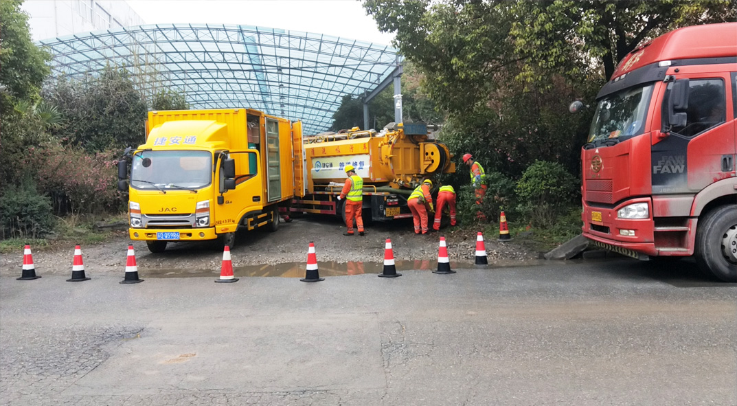 大岭山镇成区雨污水管网“四位一体”检测疏通项目